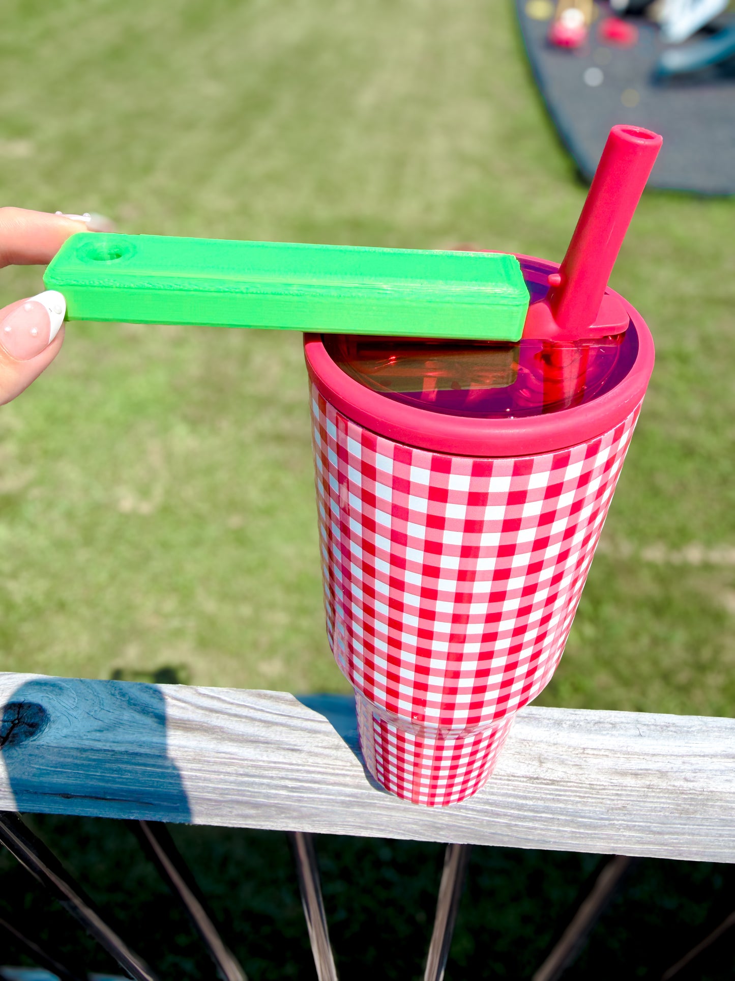 Hydrojug Lid Remover